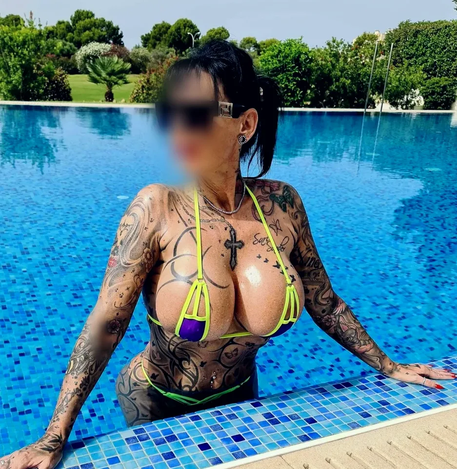 Dilara, 39