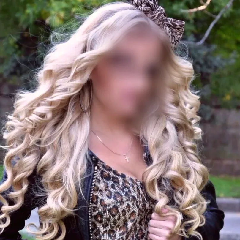 Sanne, 30